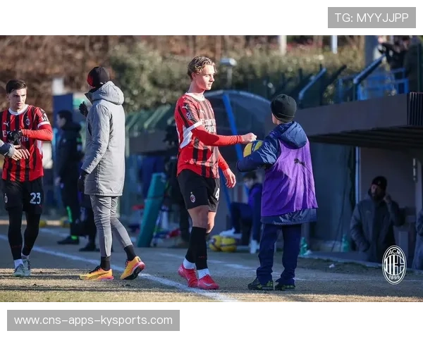 米兰加比亚补位能力训练提升全面强化战术素养引领中场新风潮